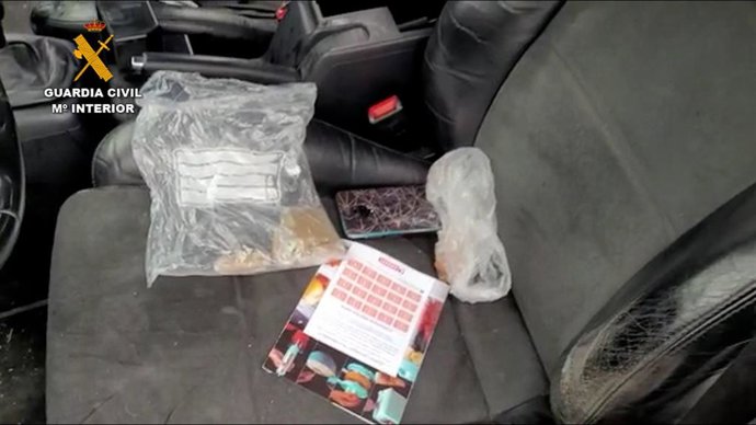 Material incautado en una operación antidroga en Palencia.