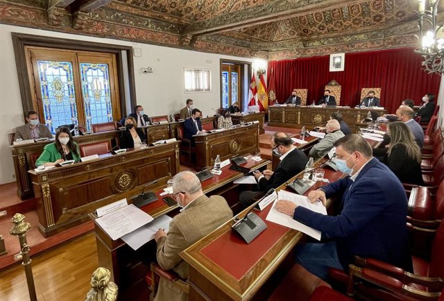 Pleno de la Diputación Provincial de Valladolid del mes de febrero.