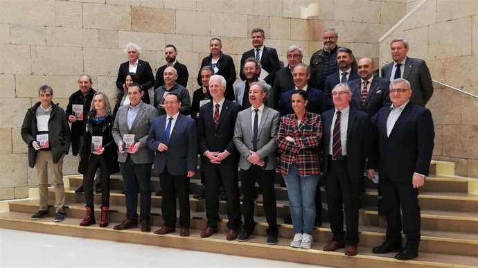 Hostelería de España calcula que han cerrado unos 60.000 locales por la pandemia y sigue reclamando ayudas