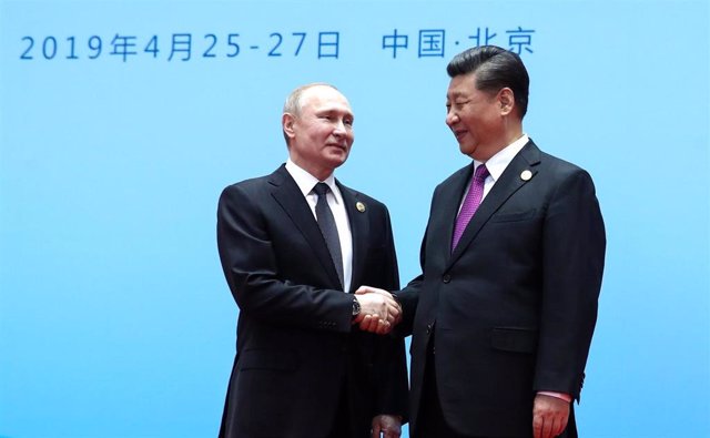 Archivo - Los presidentes de Rusia, Vladimir Putin, y China, Xi Jinping