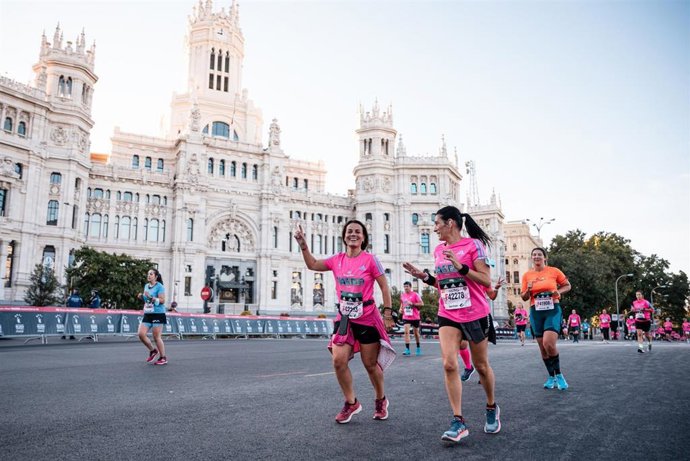 Archivo - El Maratón de Madrid agota los días del segundo tramo de precios para la inscripción.