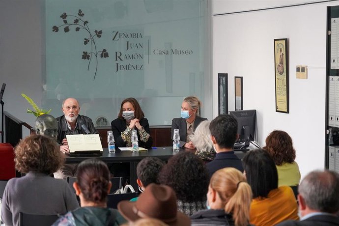 La Casa Museo Zenobia-Juan Ramón acogió la presentación del Cuaderno Juanramoniano de Pepi Gallinato