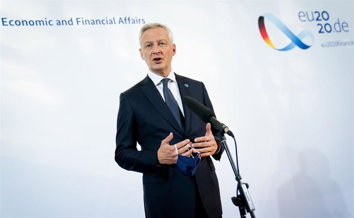 Archivo - 11 September 2020, Berlin: Bruno Le Maire, French Minister for Economic and Financial Affairs, speaks to the press at the start of the EU Informal Meeting of Ministers for Economic and Financial Affairs. Photo: Kay Nietfeld/dpa