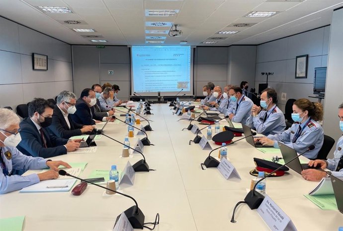 Reunió del 67 Gabinet de Coordinació Antiterrorista, presidida pel conseller d'Interior, Joan Ignasi Elena, en el Complex Central dels Mossos d'Esquadra.