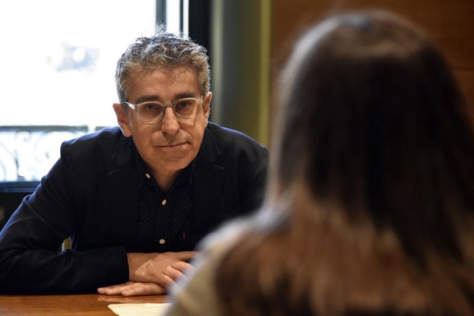 El tinent de l'alcalde de Cultura de l'Ajuntament de Barcelona, Jordi Martí, durant una entrevista per a Europa Press en el Palau de la Virreina, a 23 de febrer de 2022, a Barcelona, Catalunya (Espanya).