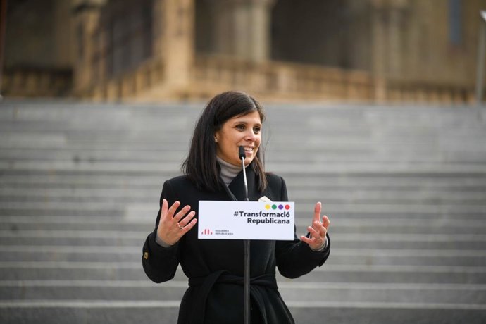 La portaveu d'ERC en el Parlament, Marta Vilalta, en la seva intervenció a Manresa (Barcelona) aquest dissabte.