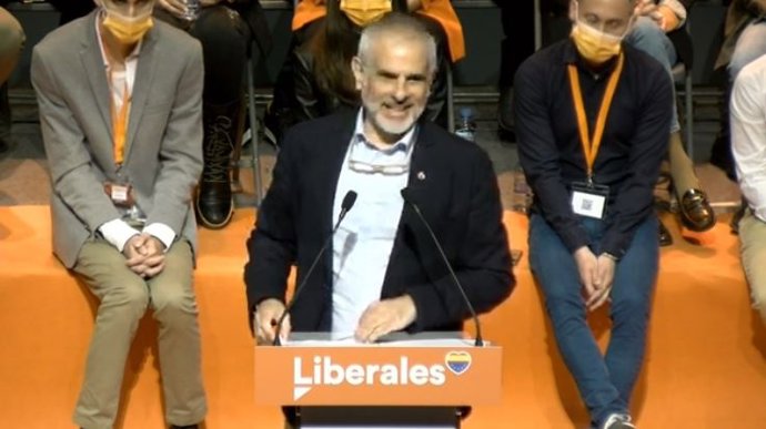 El líder de Cs a Catalunya, Carlos Carrizosa, en la seva intervenció aquest dissabte en la convenció de la població titulada 'Compromís amb els municipis'