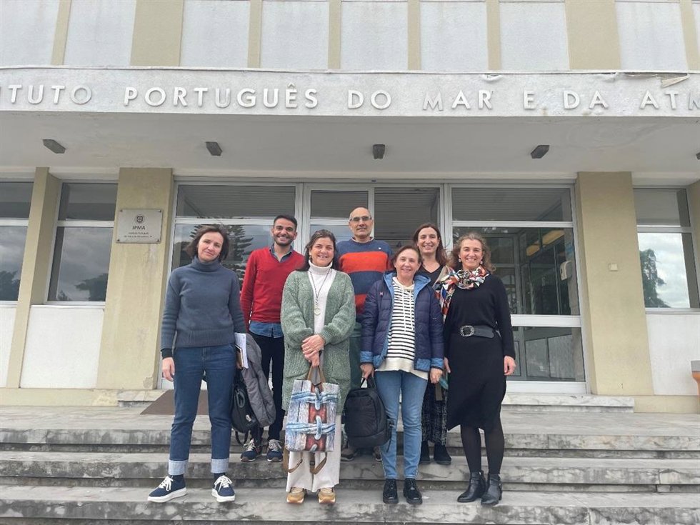 Galicia refuerza la colaboración con Portugal en el control de producción de moluscos bivalvos