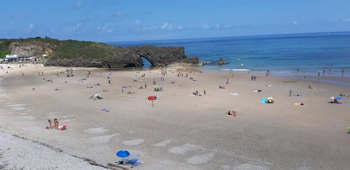 Archivo - Playa de San Antolín de Llanes