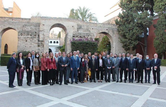 Muñoz con los cónsules