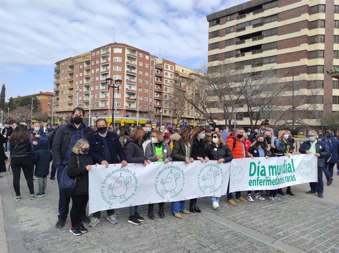 El Parque Grande de Zaragoza acoge una marcha para dar visibilidad a las enfermedades raras.