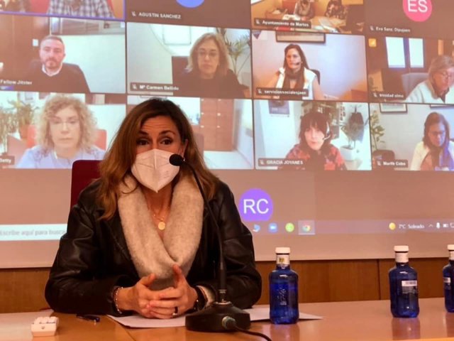 La delegada territorial Encarnación Gutiérrez