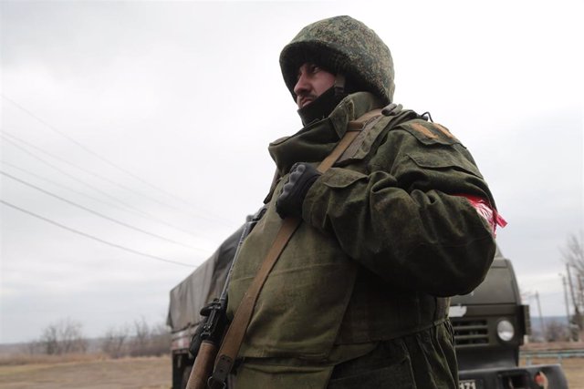Un miliciano de la autoproclamada república de Donetsk