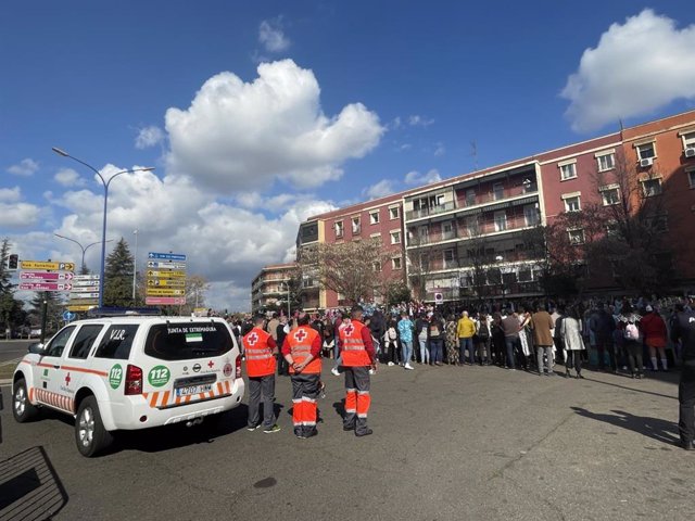 Refuerzo especial de Cruz Roja con motivo del Desfile de Comparsas del Carnaval de Badajoz