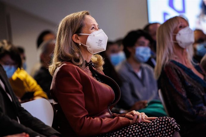 La vicepresidenta primera y ministra de Asuntos Económicos y Transformación Digital, Nadia Calviño.