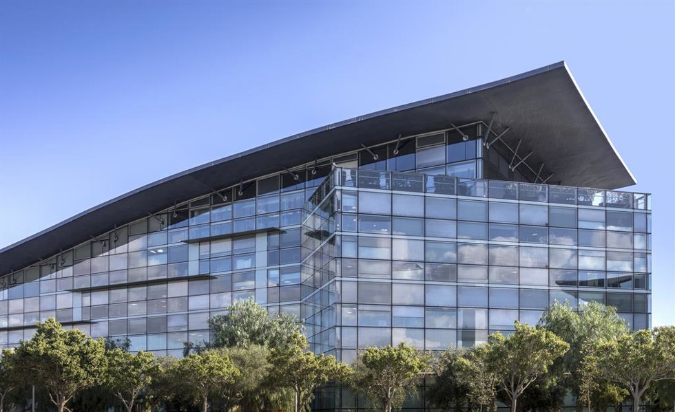 Archivo - Edificio que acoge la nueva sede de Volkswagen Group España Distribución