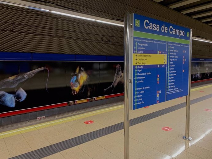 Metro de Madrid tematiza su estación de Casa de Campo por el 50 aniversario de Metro de Madrid.