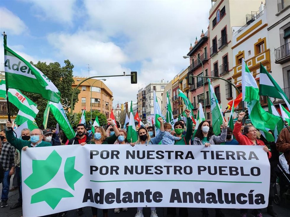 Adelante Andalucía en la manifestación del 28F