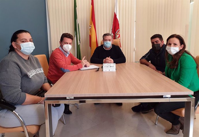 Reunión del edil con los feriantes