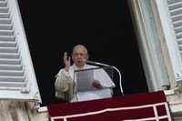 El Papa dice que el diálogo es "el mejor antídoto contra el extremismo que amenaza gravemente la paz"