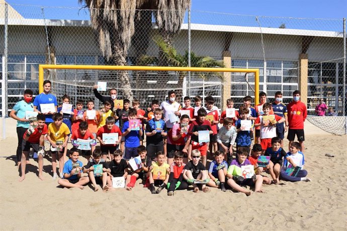 III 'Dona Beach Soccer' en el Club Natación Almería