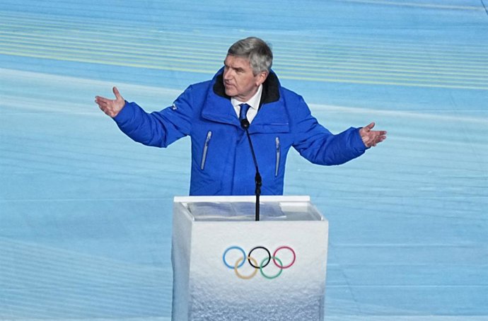 04 February 2022, China, Beijing: Thomas Bach, President of the International Olympic Committee (IOC), delivers a speech during the opening ceremony of the Beijing 2022 Winter Olympics at the Bird's Nest National Stadium. Photo: Michael Kappeler/dpa