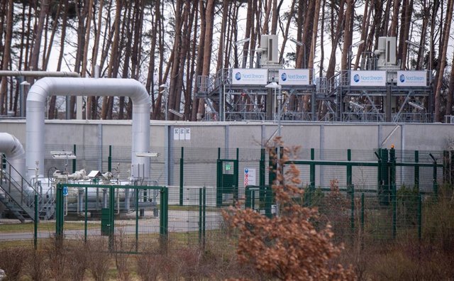 24 February 2022, Mecklenburg-Western Pomerania, Lubmin: A general View of the pipe systems and shut-off devices at the gas receiving station of the Nord Stream 2 Baltic Sea pipeline. Photo: Stefan Sauer/dpa