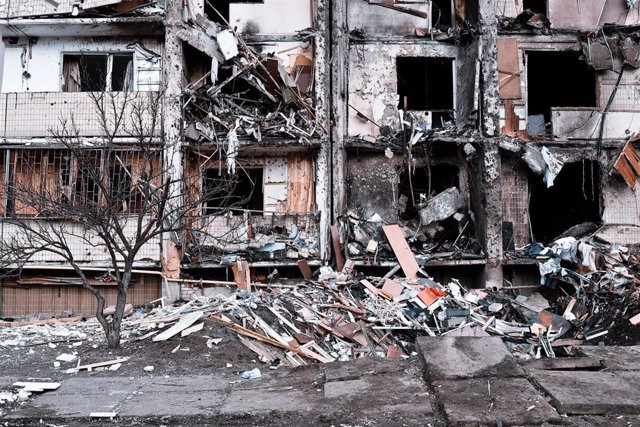 Un edificio destruido en Kiev, la capital de Ucrania. 