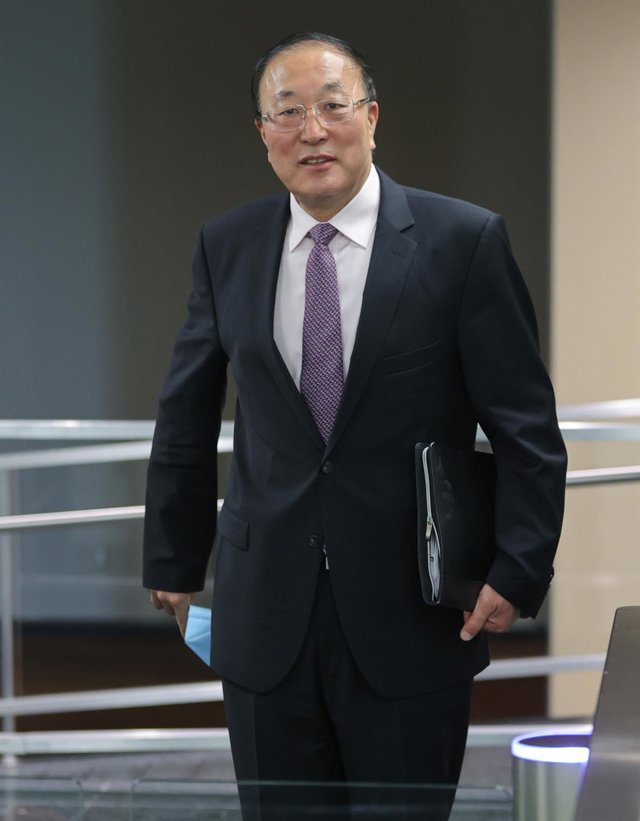 Archivo - 06 July 2021, US, New York: Permanent Representative of China to the United Nations Zhang Jun arrives to speak to the media at the UN Headquarters. Photo: Luiz Rampelotto/ZUMA Wire/dpa
