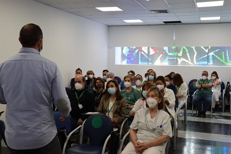 Sesión formativa para prevenir agresiones entre sanitarios
