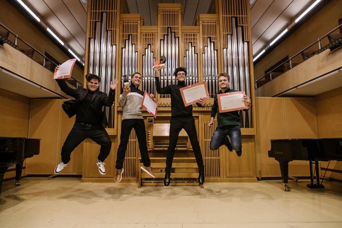 Foto de los finalistas