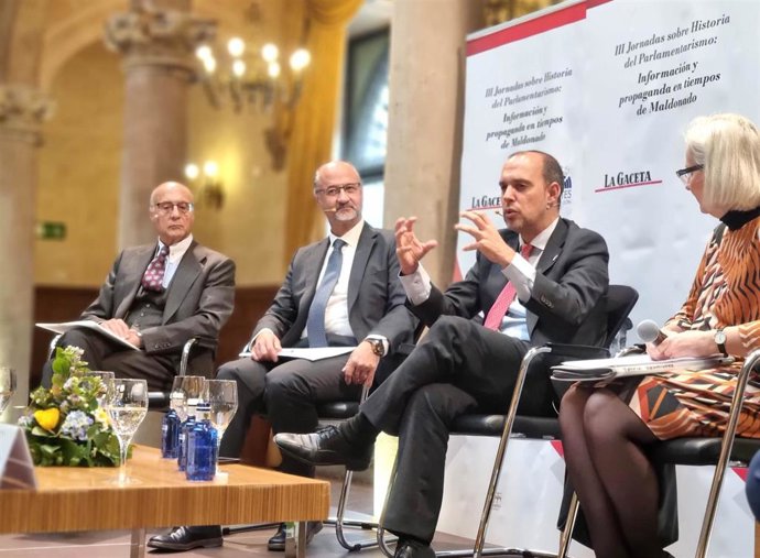 El presidente de las Cortes de C-LM, Pablo Bellido, en un foro sobre el Levantamiento de las Comunidades de Castilla celebrado en Salamanca