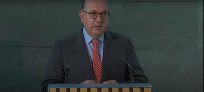 El presidente de la Asociación Española de Banca (AEB) y de Finresp, José María Roldán, durante el Encuentro Finresp 2022, a 1 de marzo de 2022 en Madrid.
