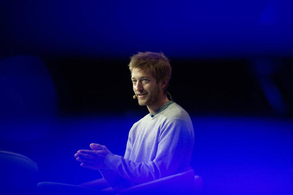 El ceo y fundador de Glovo, Oscar Pierre, durante su intervención en el Mobile World Congress (MWC).