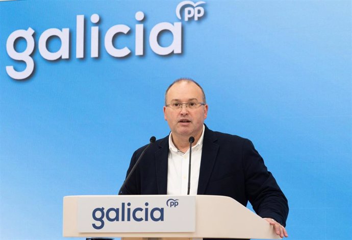 El secretario general del PPdeG, Miguel Tellado, en rueda de prensa.