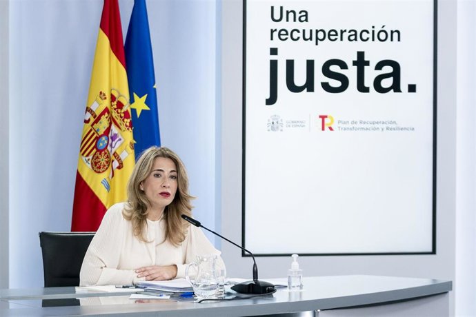 La ministra de Transportes, Movilidad y Agenda Urbana, Raquel Sánchez
