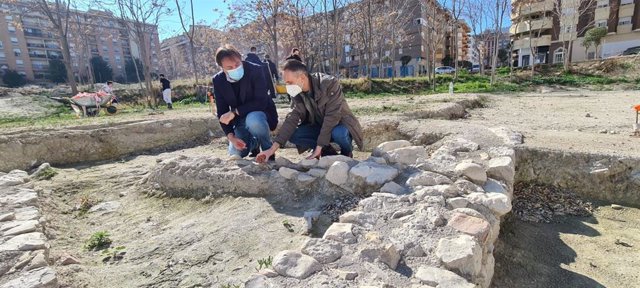 Higueras y Barba, en la parcela C de Marroquíes Bajos.