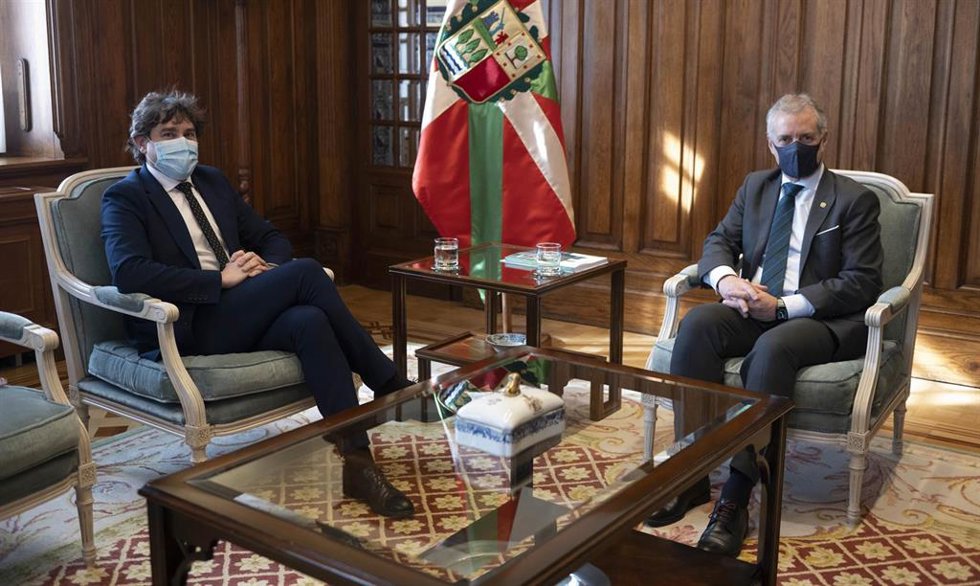 El Lehendakari, Iñigo Urkullu, y el secretario general del PSE-EE, Eneko Andueza
