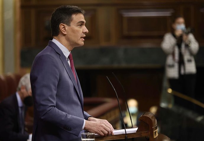 El presidente del Gobierno, Pedro Sánchez, comparece en una sesión plenaria, en el Congreso de los Diputados, a 2 de marzo de 2022, en Madrid (España). Durante el pleno han abordado la posición de España frente al conflicto bélico en Ucrania desde que e