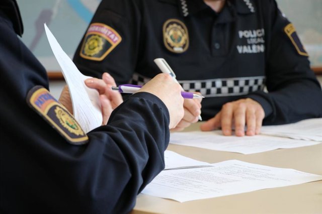 Archivo - Grupo GAMA de la Policía Local de València