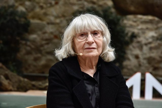 L'escriptora Antònia Vicens