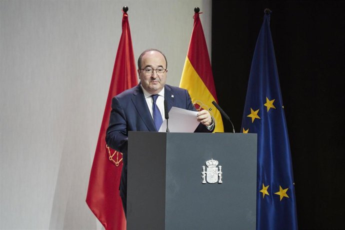 El ministro de Cultura y Deporte, Miquel Iceta, en el acto de entrega de las Medallas de Oro de las Bellas Artes 2020 en Pamplona, a 2 de marzo de 2022.