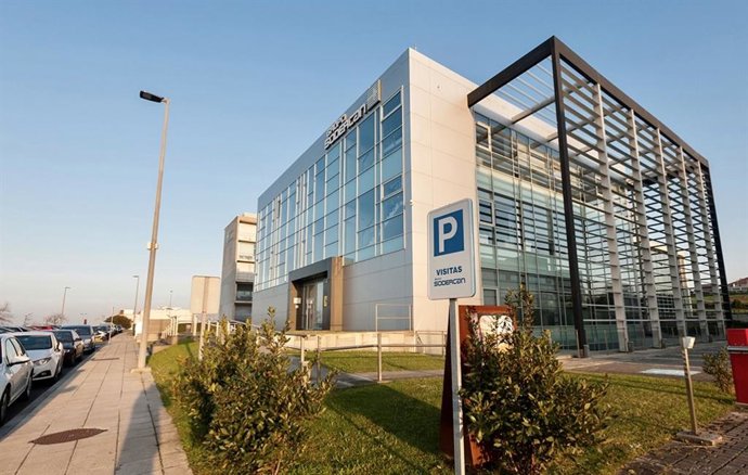 Sede de Sodercan, Sican y PCTCAN, donde se ha habilitado un punto de recogida de material humanitario para Ucrania