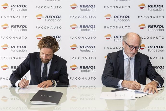 Acuerdo entre Fundación Repsol y la Federación de Asociaciones de Concesionarios de Automoción (Faconauto).