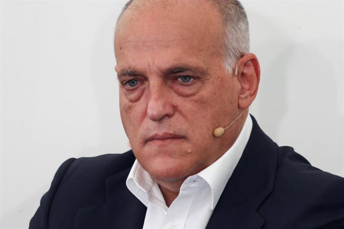 Archivo - Javier Tebas, President of LaLiga, is seen during an act of presentation of the Burger King Sponsorship to LaLiga celebrated at Burger King Majadahonda on september 15, 2021, in Madrid, Spain.