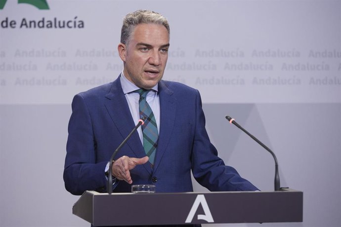 El consejero de la Presidencia y portavoz del Gobierno, Elías Bendodo, este miércoles en la rueda de prensa tras el Consejo de Gobierno.