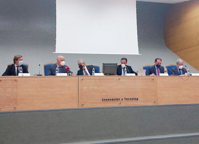 Inauguración de la jornada 'Presente y Futuro de la Industria del Sur de Córdoba'.