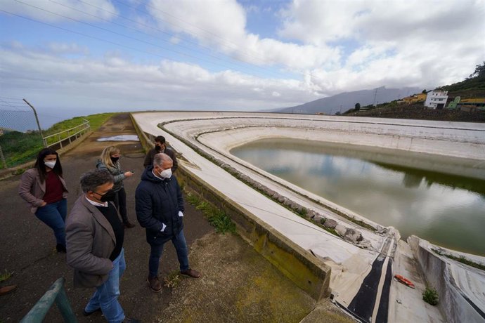 Visita a la balsa de Benijos