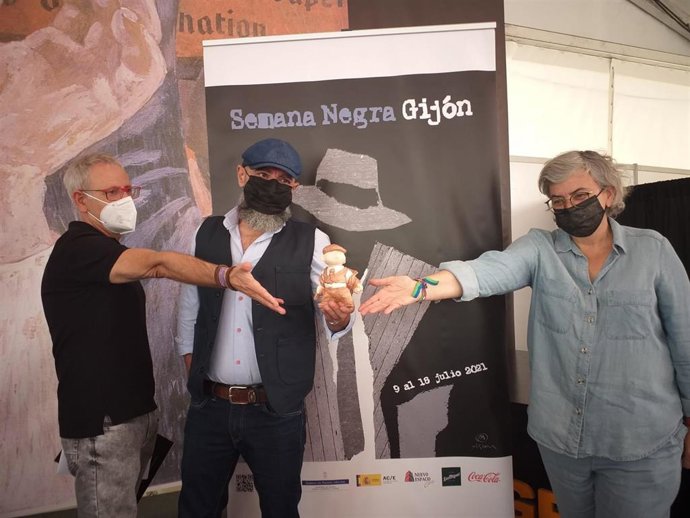 Archivo - Presentación de la Semana Negra  de Gijón y del Rufo, mascota del festival (2021)