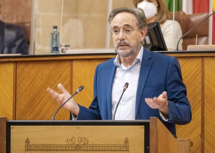 Archivo - El parlamentario andaluz del PSOE de Jaén Felipe López.